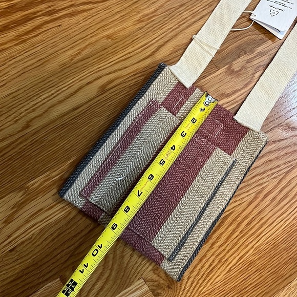 Free People Chronicles Crossbody Jute Bag NWT - Picture 9 of 16